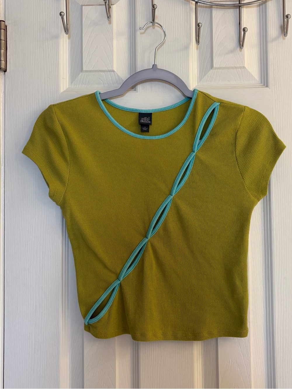 Ladies Wild Fable Yellow/Green Top Asymmetrical Cut-out Front Detail size small